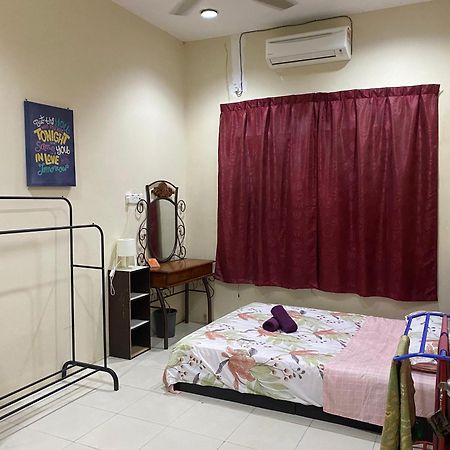 Zulikhwani Homestay Mersing Exterior photo